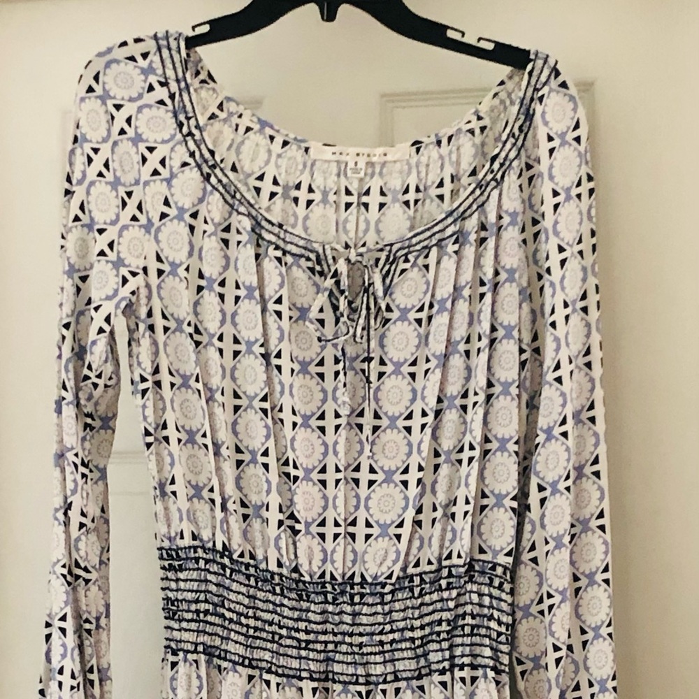 Pretty midi dress